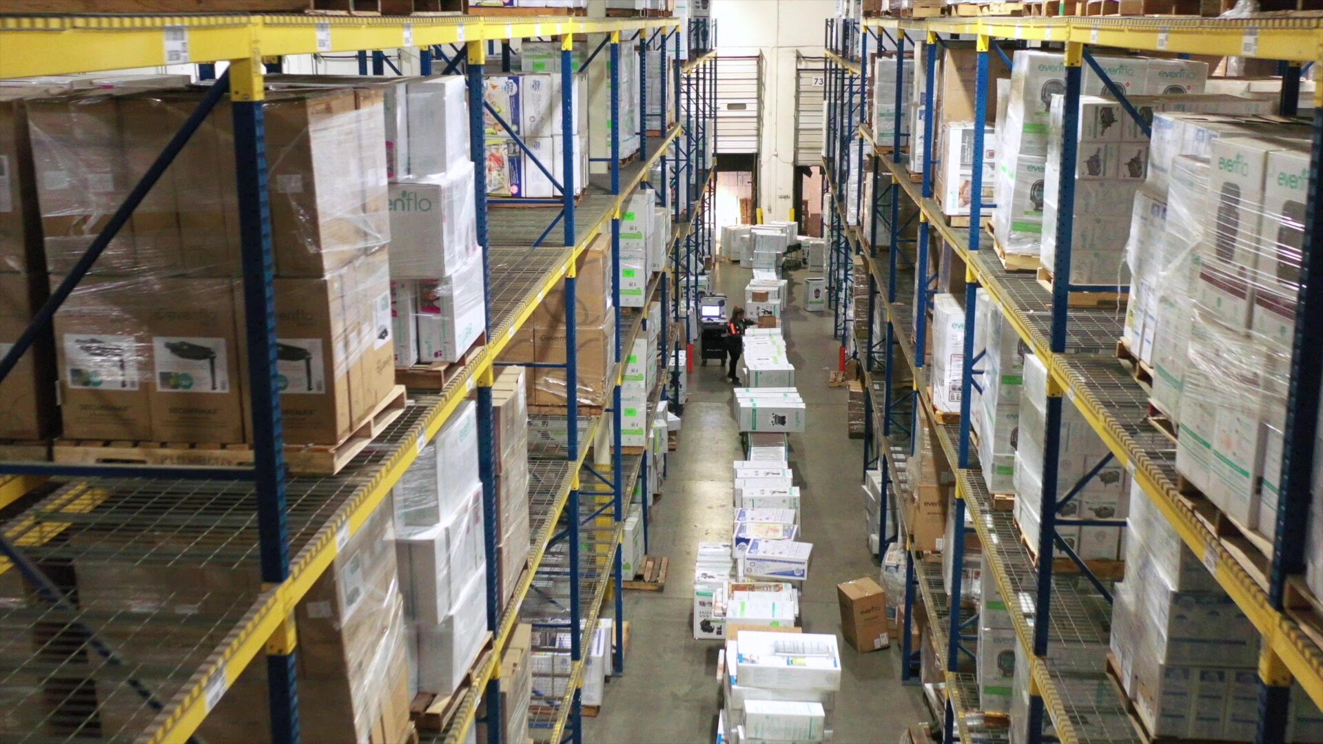 Fontana 2 warehouse distribution